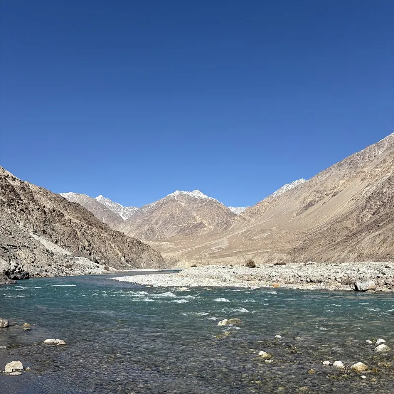 What Thin Air Does to Your Body — And Why It Makes Sikkim's Massages Hit Differently